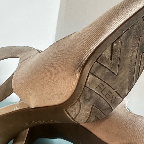 Life Stride GiovannaZ, heels seize 8.5W - Picture 4 of 7